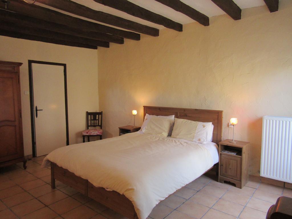 Thesecretgarden-France Bed and Breakfast Saint-Pierre-du-Lorouër Exteriör bild
